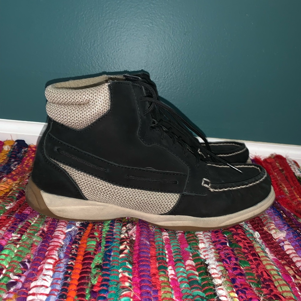 Black boots